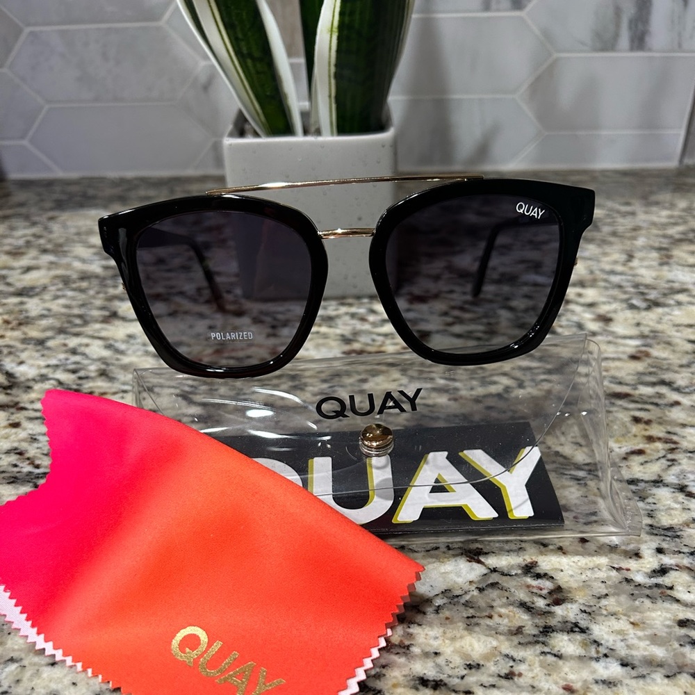 Quay polarized sunglasses